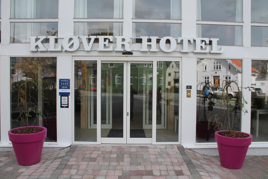 Klover Hotel Sauda Buitenkant foto