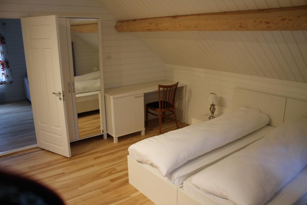 Klover Hotel Sauda Buitenkant foto