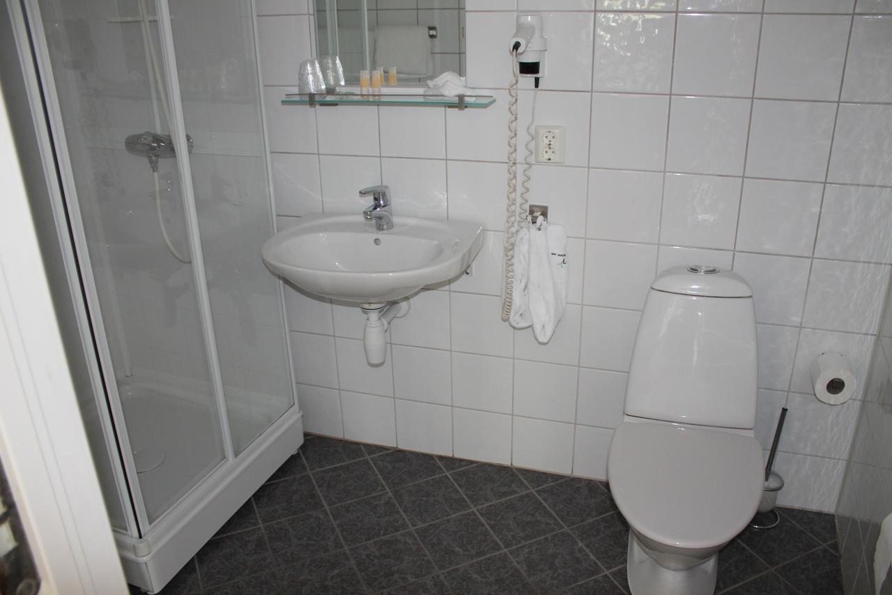 Klover Hotel Sauda Buitenkant foto